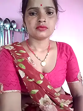 Snapshot of Divya_hot88 chatting on 06/12/26, 12:31 Divya hot88 online show from 06/12/26, 12:31