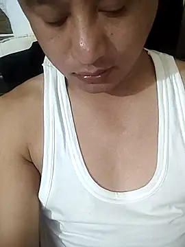 YoYoGurung007 online show from 05/31/26, 09:38