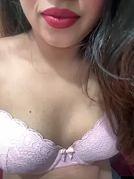Yours riya11 online show from 06/27/26, 07:19