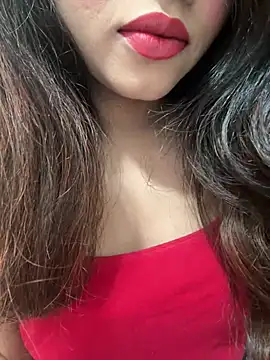 Yours riya11 online show from 07/26/26, 02:35