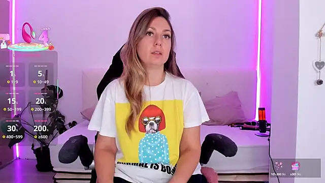 LindaWhite  online show from 10/15/25, 04:18