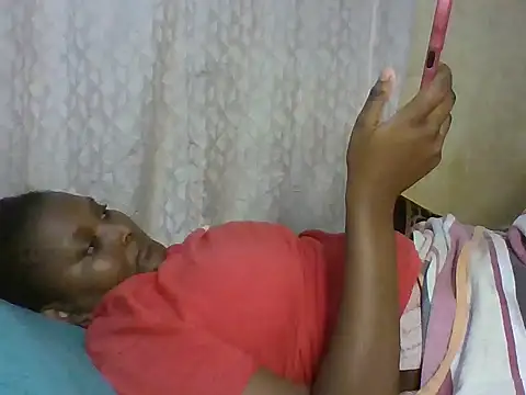 Hotsexy caramel online show from 06/12/26, 09:52