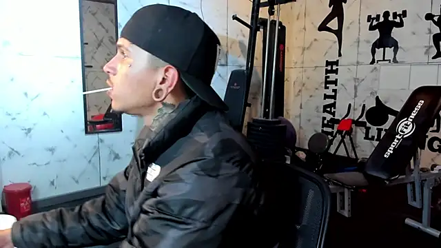 Valentino Knox online show from 06/10/26, 03:29