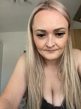 Alex-Blond online show from 07/20/26, 10:39