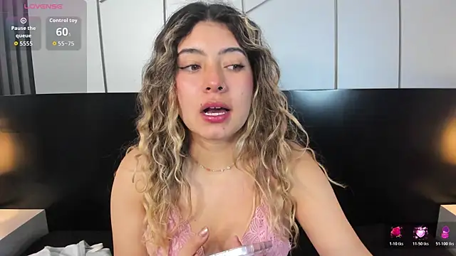 ChloeBelle  online show from 07/17/26, 01:29