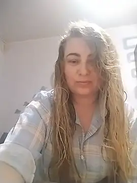 AngelWhite008 online show from 06/15/26, 07:49