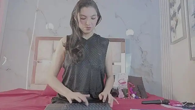 Merrieth Velvet online show from 06/04/26, 11:38