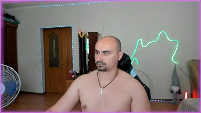 -SexyDaddy- online show from 06/13/26, 09:18