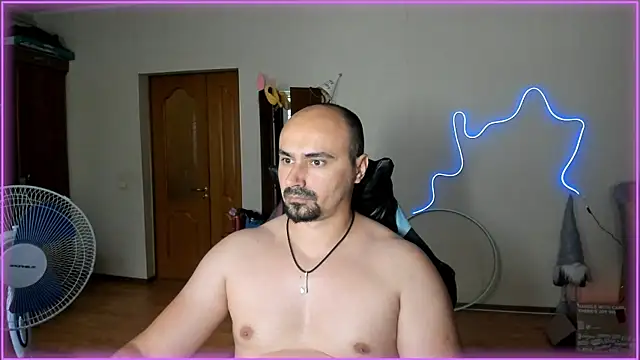 -SexyDaddy- online show from 07/05/26, 10:22