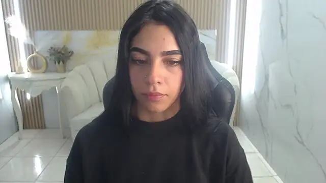 Emilly s online show from 06/09/26, 12:50