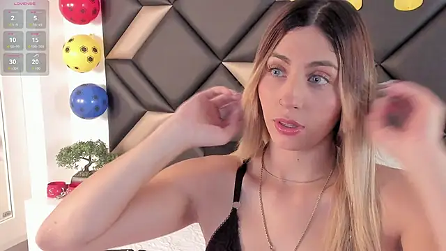 AdrianaHarlow online show from 06/13/26, 05:00