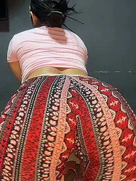 ChiquitaPeroNalgona online show from 07/30/26, 04:33