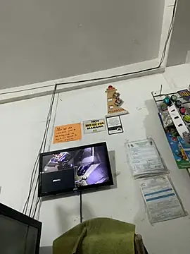 Snapshot of fercho25rv chatting on 06/11/26, 04:43 fercho25rv online show from 06/11/26, 04:43