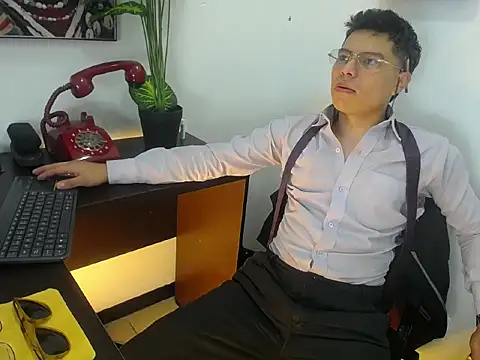 AquilesTaylor online show from 07/18/26, 12:53