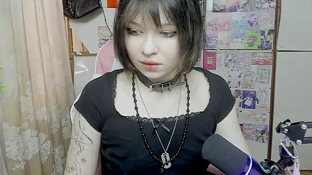 Snapshot of honeycelestia chatting on 06/09/26, 05:13 honeycelestia online show from 06/09/26, 05:13