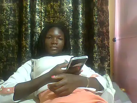 Snapshot of Skylark612 chatting on 06/13/26, 10:35 Skylark612 online show from 06/13/26, 10:35