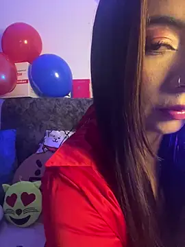 Snapshot of arilynn_ chatting on 06/12/26, 04:55 arilynn online show from 06/12/26, 04:55