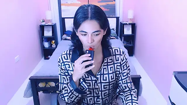 MiamoreAmara69 online show from 07/29/26, 02:15