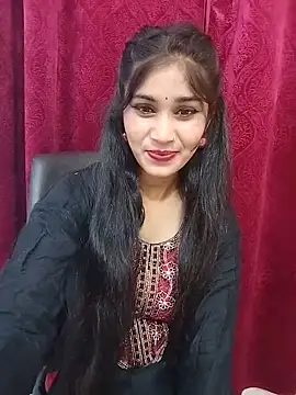 Naughty Kiara  online show from 06/13/26, 03:48