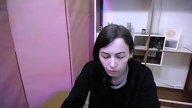 Snapshot of VainWe chatting on 06/02/26, 04:20 VainWe online show from 06/02/26, 04:20