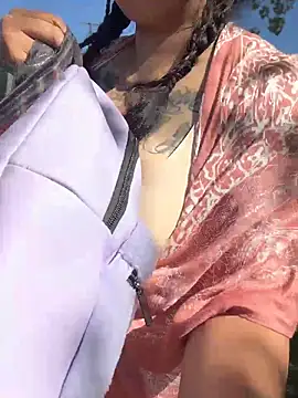 lickluxpssy3 online show from 06/11/26, 04:16