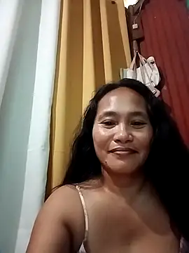 Queenslay online show from 07/17/26, 10:25