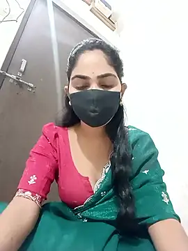 Snapshot of savita97567 chatting on 06/12/26, 04:17 savita97567 online show from 06/12/26, 04:17