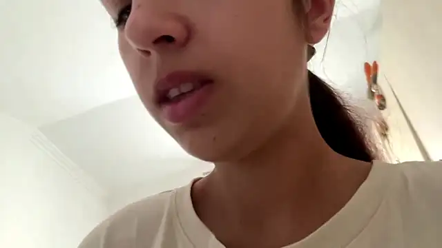 SindyKay online show from 06/23/26, 05:05