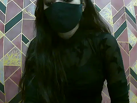 Snapshot of Hot-Roshni chatting on 06/13/26, 05:33 Hot-Roshni online show from 06/13/26, 05:33