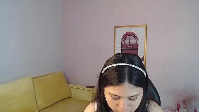 Charlote ch online show from 06/10/26, 12:59
