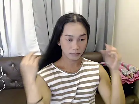 kyla pretty online show from 07/17/26, 03:18