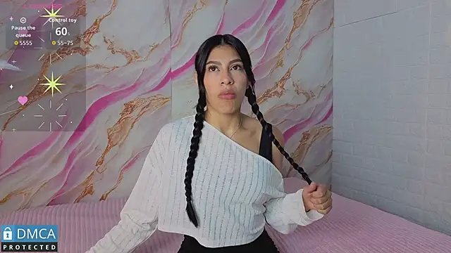 Snapshot of karol_gonzalez_1 chatting on 06/03/26, 11:13 karol gonzalez 1 online show from 06/03/26, 11:13