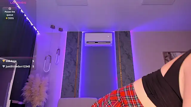 chloewinter online show from 07/29/26, 03:04