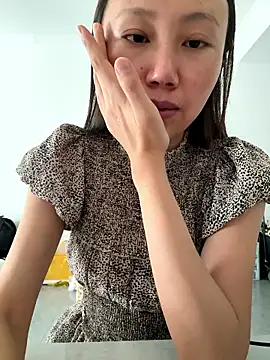 Snapshot of Xiao_Mao_meow chatting on 06/06/26, 03:33 Xiao Mao meow online show from 06/06/26, 03:33