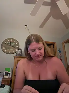 allyanalangell online show from 07/25/26, 03:48