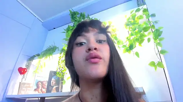 amberhanks online show from 06/03/26, 02:33