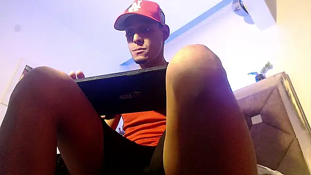 Brendt Hotx online show from 06/14/26, 04:36