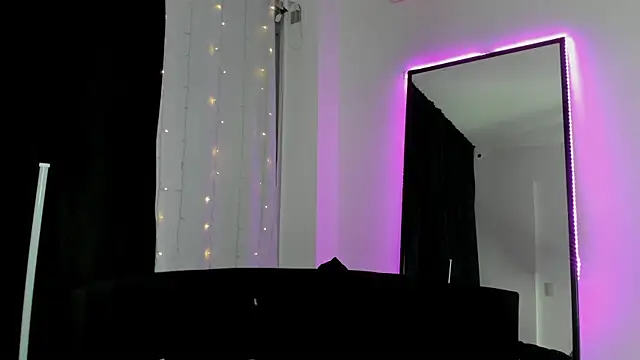 Snapshot of ScarlettJhonsonn chatting on 06/06/26, 12:38 ScarlettJhonsonn online show from 06/06/26, 12:38