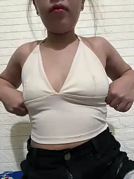 Miulee11 online show from 06/21/26, 01:46