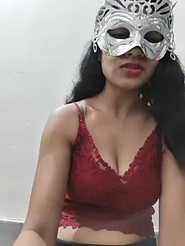 Simmy jaan online show from 06/25/26, 08:46