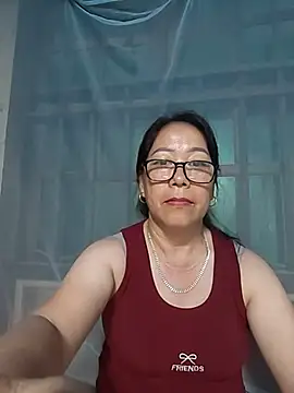 Ai babylove online show from 07/04/26, 11:11