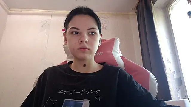 Snapshot of MilaTease chatting on 06/13/26, 07:06 MilaTease online show from 06/13/26, 07:06