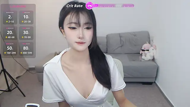 Snapshot of Lucya-a chatting on 06/06/26, 02:11 Lucya-a online show from 06/06/26, 02:11