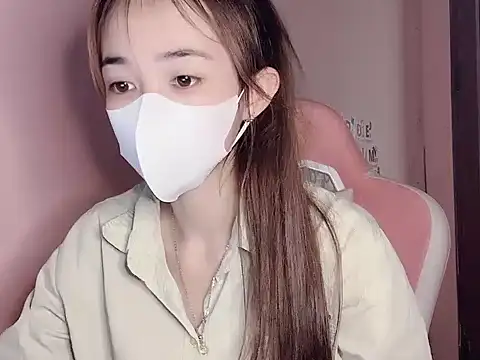 Alee8668 online show from 07/04/26, 03:45