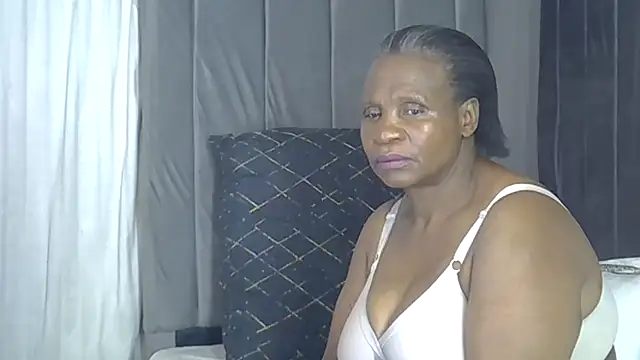 Snapshot of naughtymilf2026 chatting on 06/10/26, 03:44 naughtymilf2026 online show from 06/10/26, 03:44