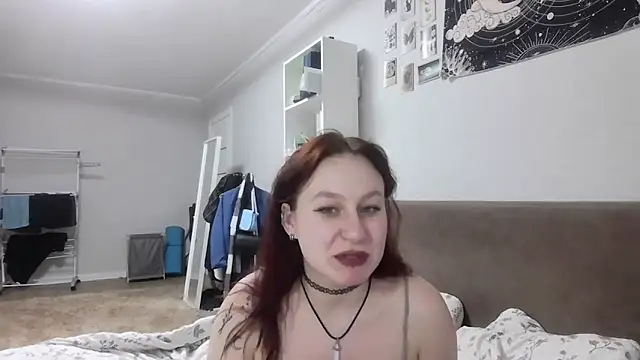 LoiseLovetto online show from 06/13/26, 09:24