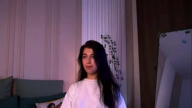 HornyPriestess online show from 06/15/26, 07:21