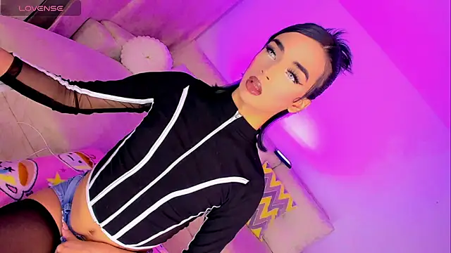 HANNAH STEWART online show from 06/15/26, 03:09