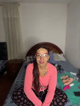 ArielFerrara online show from 06/16/26, 04:59