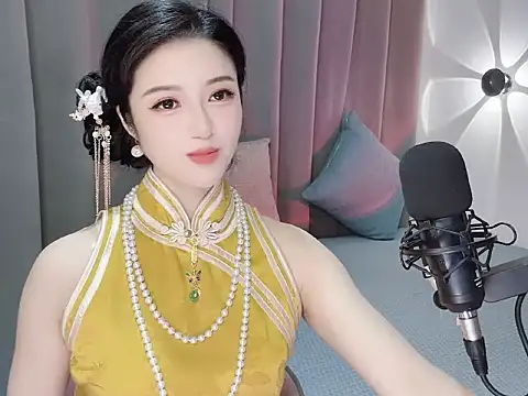 Snapshot of Momo-Wow chatting on 06/03/26, 06:16 Momo-Wow online show from 06/03/26, 06:16